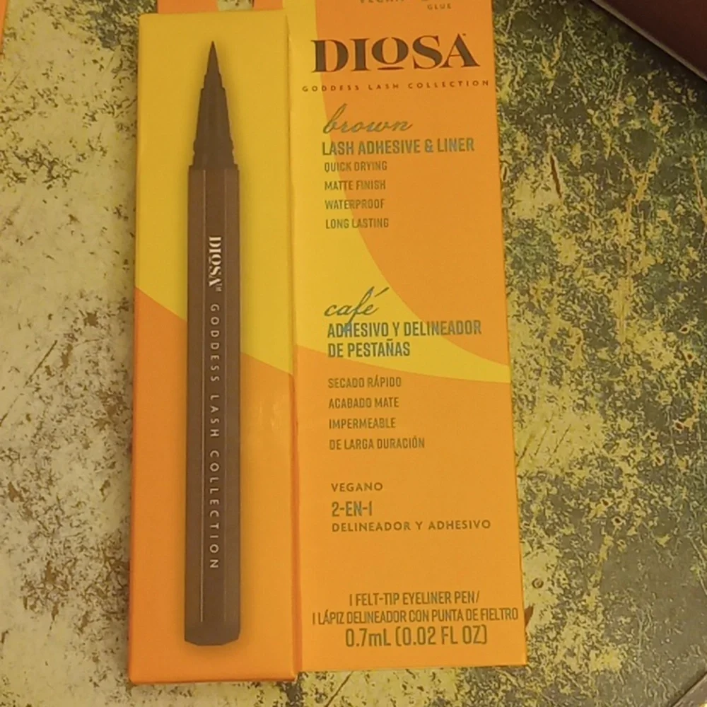 NIP☆ Diosa Lash Adhesive Liner